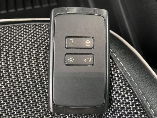 Vente en ligne Renault Captur  TCe 100 au prix de 17 990 €