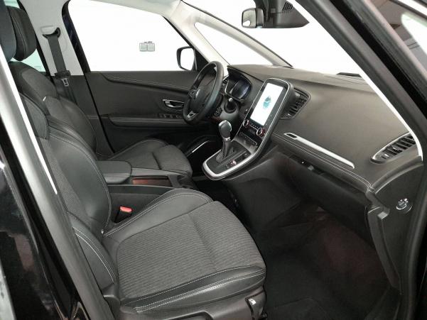 Vente en ligne Renault Grand Scenic 4 Grand Scenic TCe 140 EDC au prix de 29 990 €