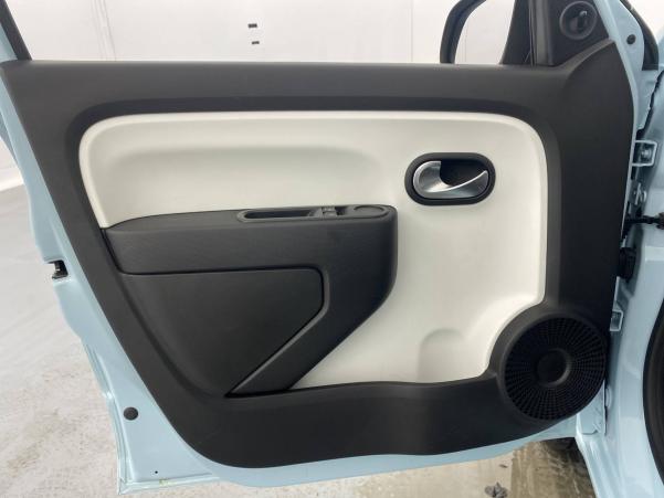 Vente en ligne Renault Twingo 3  1.0 SCe 70 E6C au prix de 9 490 €