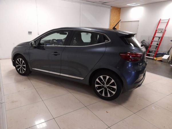 Vente en ligne Renault Clio 5 Clio Blue dCi 100 - 21N au prix de 18 990 €