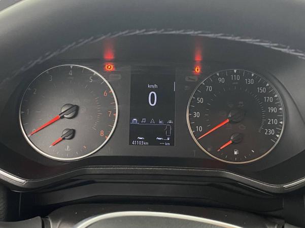 Vente en ligne Renault Clio 5 Clio TCe 100 au prix de 14 390 €
