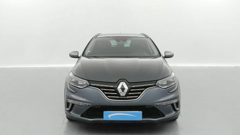 Vente en ligne Renault Megane 4 Estate Mégane IV Estate TCe 140 EDC FAP au prix de 21 990 €