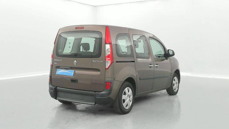 Vente en ligne Renault Kangoo  1.5 dCi 90 au prix de 13 990 €