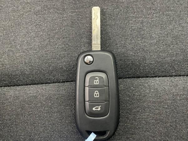 Vente en ligne Renault Clio 5 Clio TCe 90 au prix de 16 490 €
