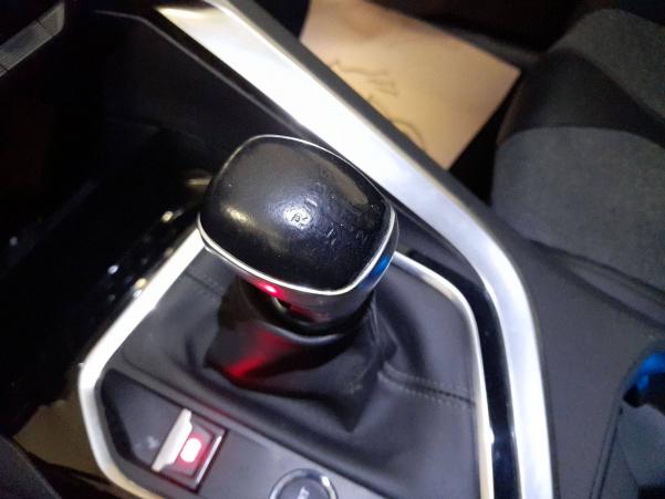 Vente en ligne Peugeot 3008  1.2 Puretech 130ch S&S BVM6 au prix de 21 390 €