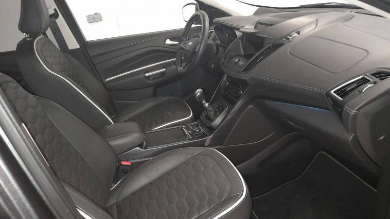 Vente en ligne Ford Kuga  1.5 Flexifuel-E85 150 S&S 4x2 BVM6 au prix de 26 990 €