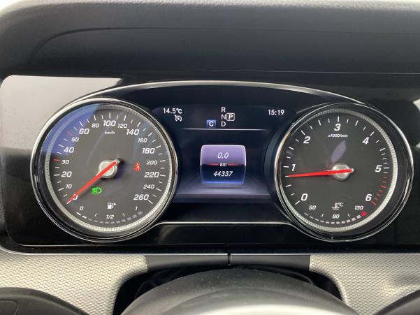 Vente en ligne Mercedes Classe E Break  220 d 9G-Tronic au prix de 35 490 €