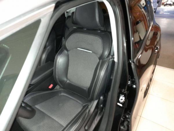 Vente en ligne Renault Scenic 4 Scenic TCe 140 FAP - 21 au prix de 22 990 €