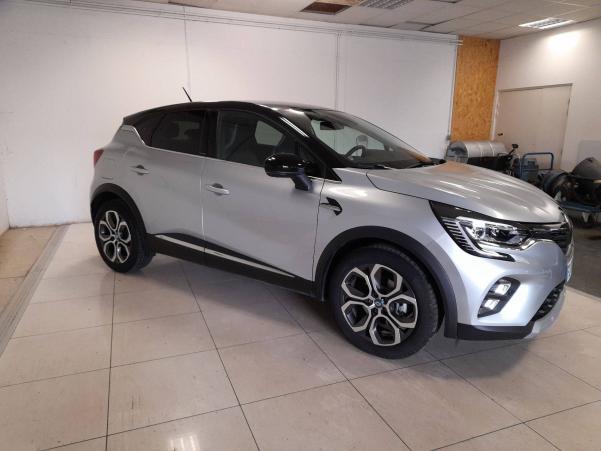 Vente en ligne Renault Captur  E-Tech Plug-in 160 au prix de 26 990 €