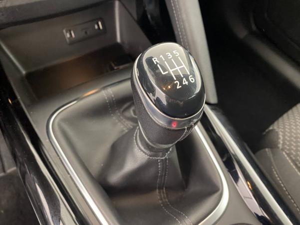 Vente en ligne Renault Kadjar  TCe 140 FAP au prix de 20 990 €