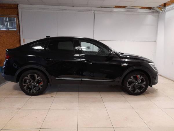 Vente en ligne Renault Arkana  E-Tech 145 - 21B au prix de 33 990 €