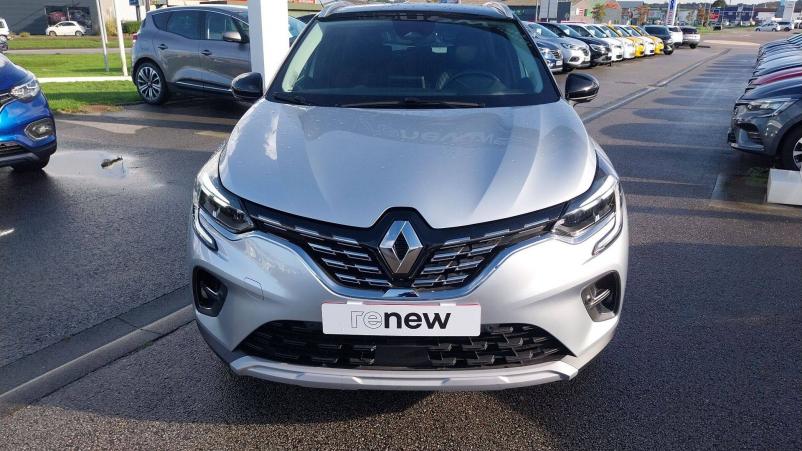 Vente en ligne Renault Captur  mild hybrid 160 EDC au prix de 26 790 €