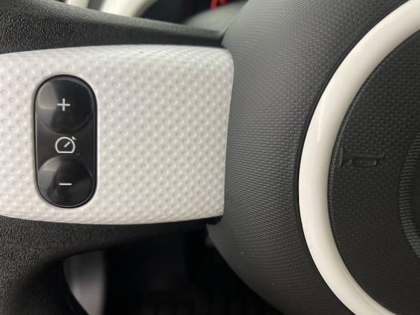 Vente en ligne Renault Twingo 3  SCe 75 - 20 au prix de 10 290 €