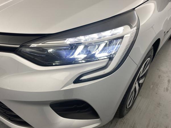 Vente en ligne Renault Clio 5 Clio TCe 90 au prix de 16 490 €