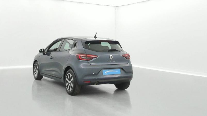 Vente en ligne Renault Clio 5 Clio TCe 90 au prix de 16 490 €