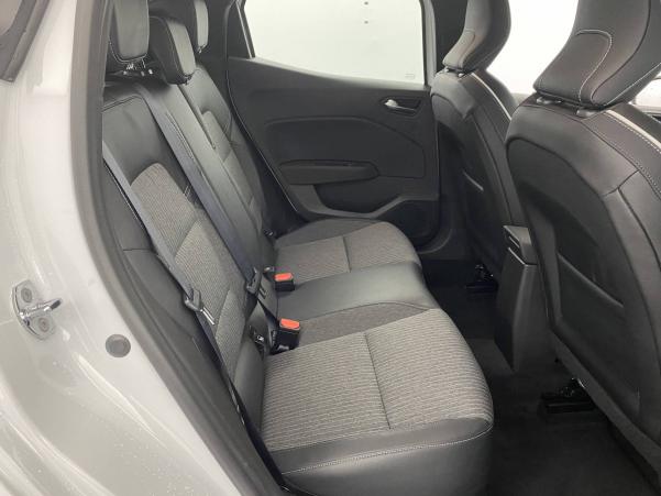 Vente en ligne Renault Clio 5 Clio TCe 140 - 21N au prix de 19 990 €