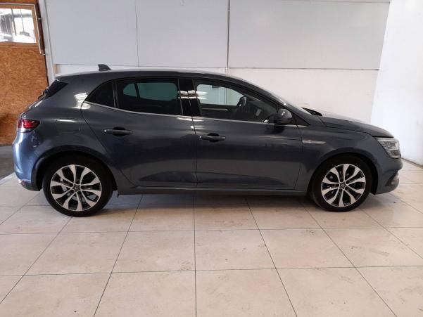 Vente en ligne Renault Megane 4 Mégane IV Berline Blue dCi 115 - 21B au prix de 20 490 €
