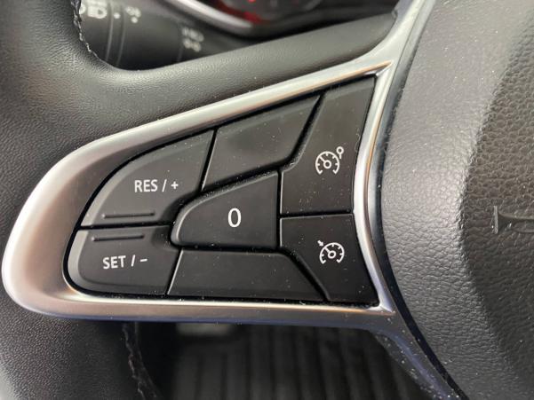Vente en ligne Renault Clio 5 Clio TCe 100 au prix de 14 990 €