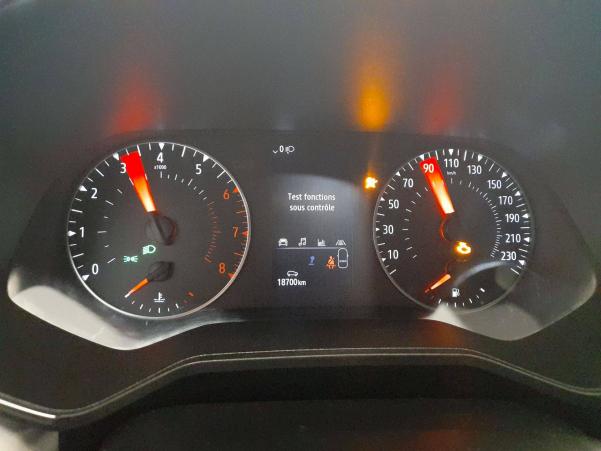 Vente en ligne Renault Clio 5 Clio TCe 100 GPL - 21 au prix de 15 990 €