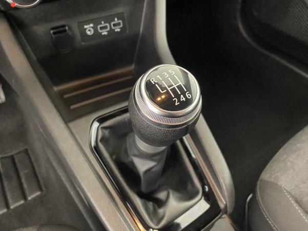Vente en ligne Renault Clio 5 Clio TCe 90 au prix de 16 490 €