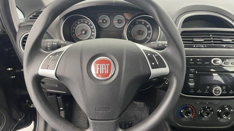 Vente en ligne Fiat Punto Punto 1.2 69 ch au prix de 9 490 €