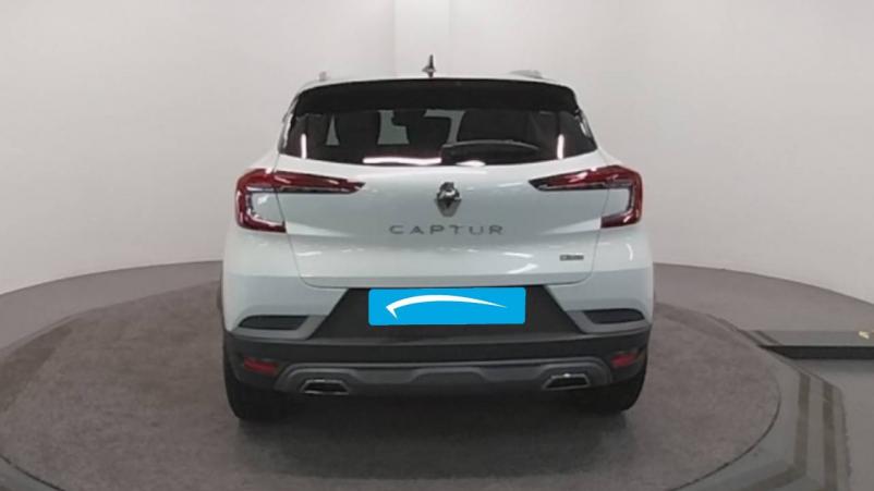 Vente en ligne Renault Captur  mild hybrid 140 au prix de 25 990 €