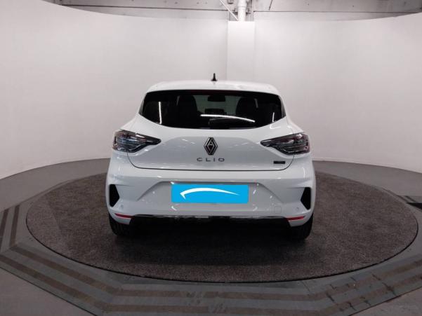 Vente en ligne Renault Clio 5 Clio E-Tech full hybrid 145 au prix de 26 700 €