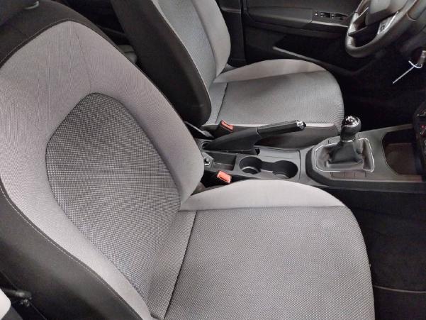 Vente en ligne Seat Ibiza  1.0 80 ch S/S BVM5 au prix de 13 400 €