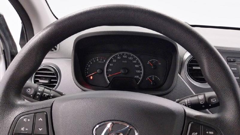 Vente en ligne Hyundai i10  1.2 87 BVM5 au prix de 10 990 €