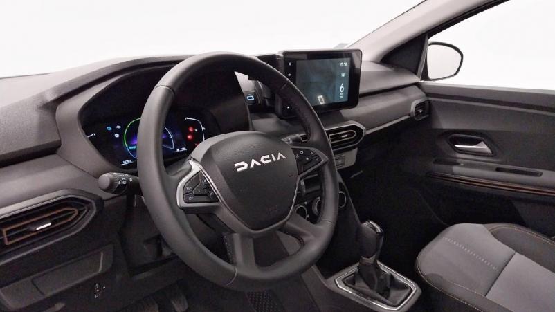 Vente en ligne Dacia Jogger  Hybrid 140 7 places au prix de 28 800 €
