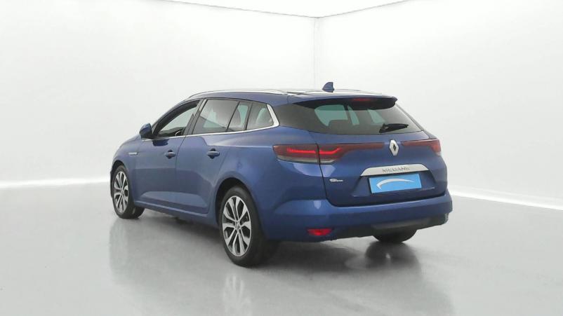 Vente en ligne Renault Megane 4 Estate  TCe 140 EDC au prix de 24 900 €