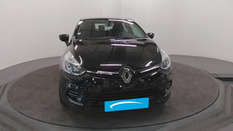 Vente en ligne Renault Clio 4 Clio TCe 90 E6C au prix de 12 990 €