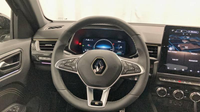 Vente en ligne Renault Arkana  E-Tech 145 - 22 au prix de 34 490 €