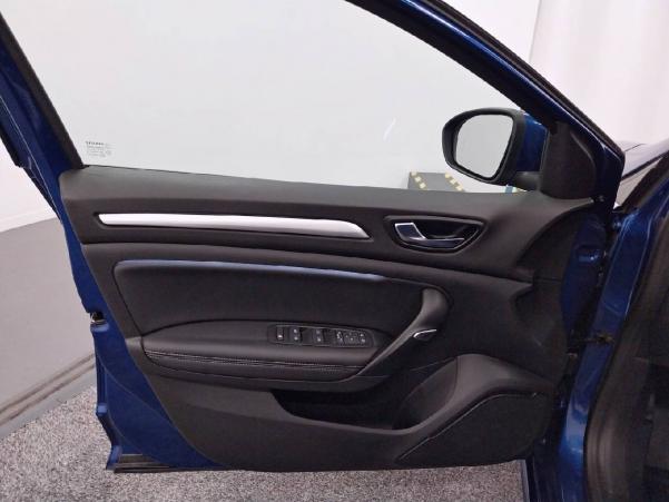 Vente en ligne Renault Megane 4 Mégane IV Berline TCe 140 FAP - 21N au prix de 21 990 €