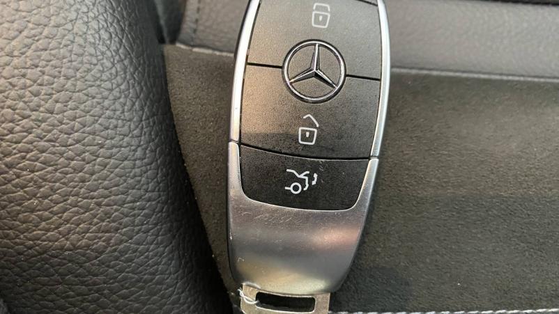 Vente en ligne Mercedes GLC GLC Coupé 300 e 9G-Tronic 4Matic au prix de 54 990 €
