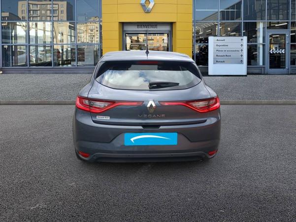 Vente en ligne Renault Megane 4 Mégane IV Berline TCe 140 EDC FAP au prix de 16 790 €