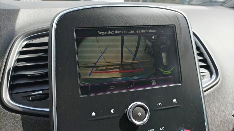 Vente en ligne Renault Grand Scenic 4 Grand Scenic TCe 140 au prix de 27 990 €