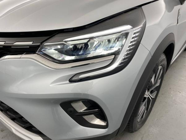 Vente en ligne Renault Captur  mild hybrid 140 au prix de 22 590 €