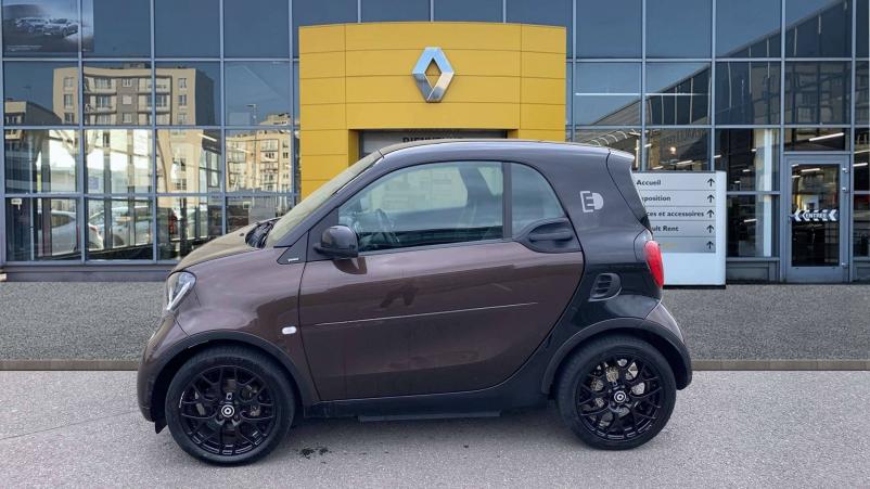 Vente en ligne Smart ForTwo Coupe Fortwo Coupé 82 ch Electrique BA1 au prix de 11 990 €