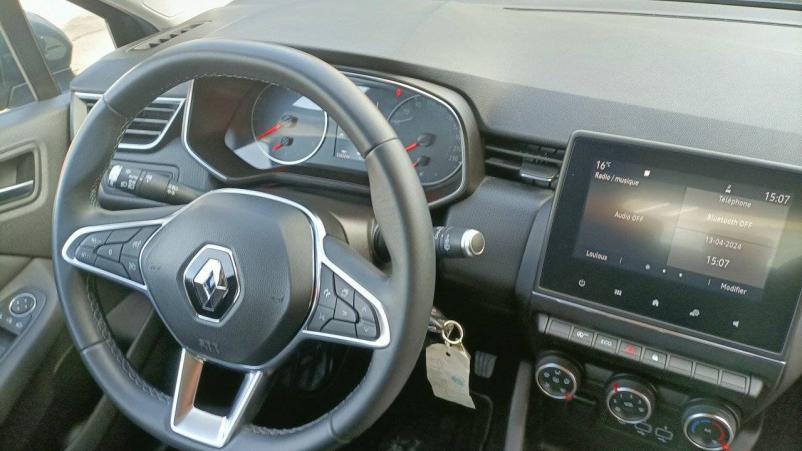 Vente en ligne Renault Clio 5 Clio TCe 100 au prix de 13 790 €