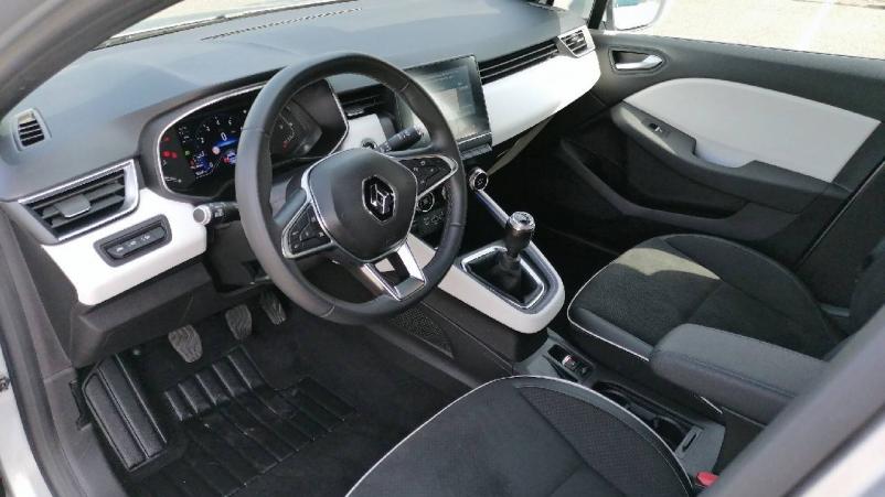 Vente en ligne Renault Clio 5 Clio TCe 90 au prix de 14 980 €