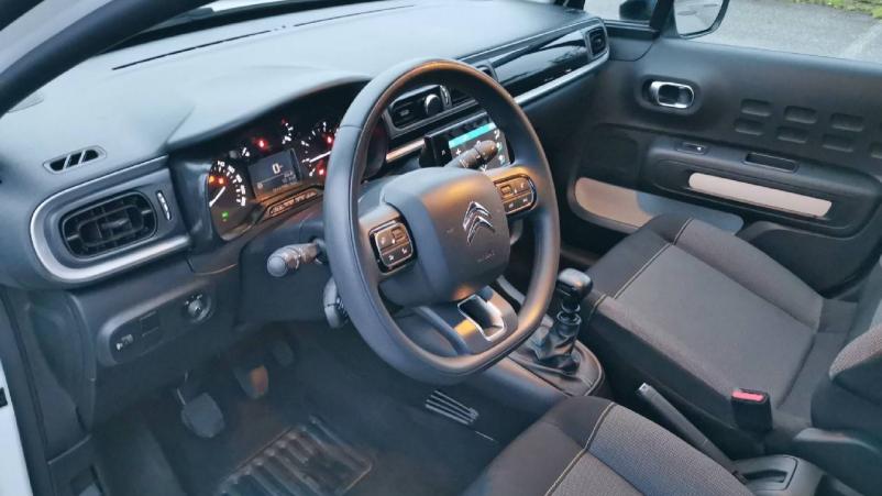 Vente en ligne Citroën C3  BLUEHDI 100 S&S BVM6 au prix de 11 990 €