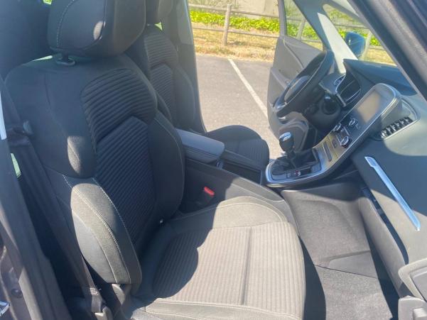 Vente en ligne Renault Scenic 4 Scenic TCe 140 au prix de 23 990 €