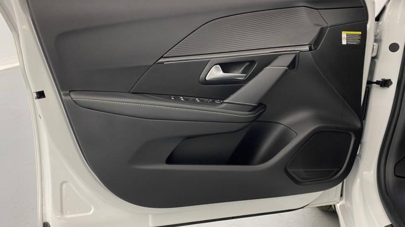 Vente en ligne Peugeot 208  PureTech 100 S&S BVM6 au prix de 18 290 €