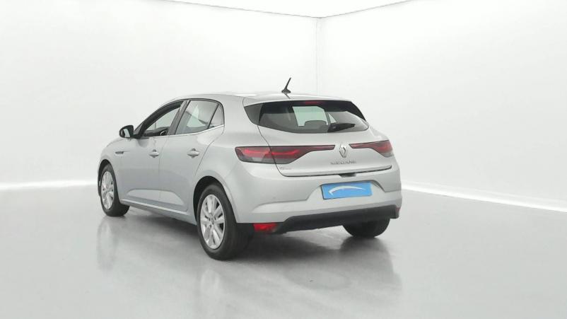 Vente en ligne Renault Megane 4 Mégane IV Berline Blue dCi 115 - 21B au prix de 17 990 €