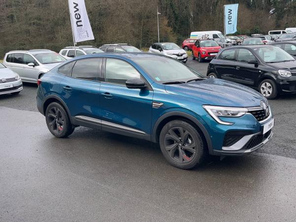 Vente en ligne Renault Arkana  TCe 140 EDC FAP - 21B au prix de 29 990 €