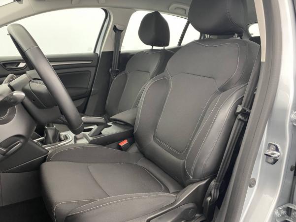 Vente en ligne Renault Megane 4 Mégane IV Berline Blue dCi 115 - 21B au prix de 18 590 €
