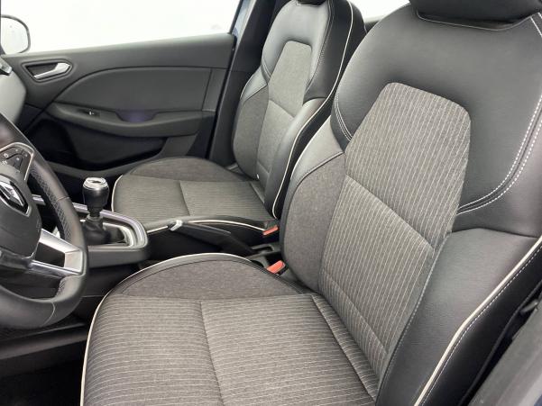 Vente en ligne Renault Clio 5 Clio TCe 90 - 21 au prix de 16 990 €