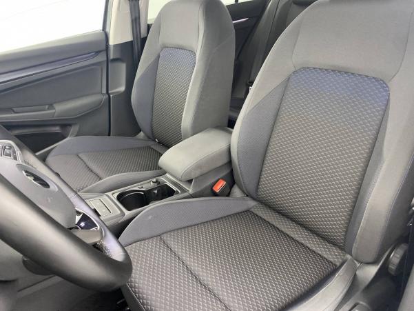 Vente en ligne Volkswagen Golf  2.0 TDI SCR 115 BVM6 au prix de 26 990 €