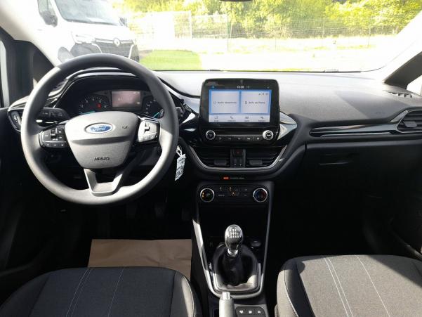 Vente en ligne Ford Fiesta  1.0 EcoBoost 95 ch S&S BVM6 au prix de 13 590 €